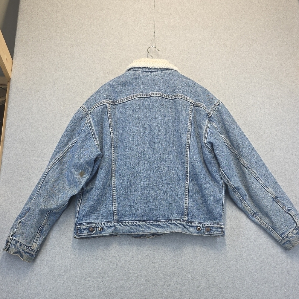 Vintage Levi’s Sherpa Lined Denim Trucker Jacket Made in USA Size L - Picture 6 of 16